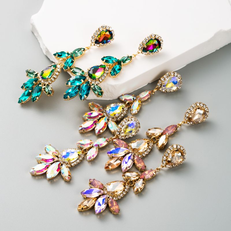 Elegant Luxurious Sweet Water Droplets Alloy Plating Inlay Rhinestones Gold Plated Women's Drop Earrings