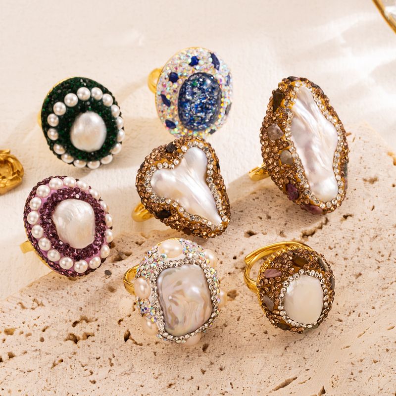 Elegant Luxuriös Irregulär Oval Kupfer Irregulär Naturstein Perle Zirkon 18 Karat Vergoldet Offener Ring