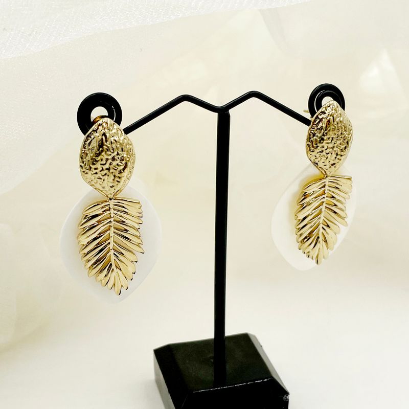 1 Pair Vintage Style Vacation Artistic Leaves Fish Bone Polishing Plating 304 Stainless Steel Shell Shell 14K Gold Plated Drop Earrings