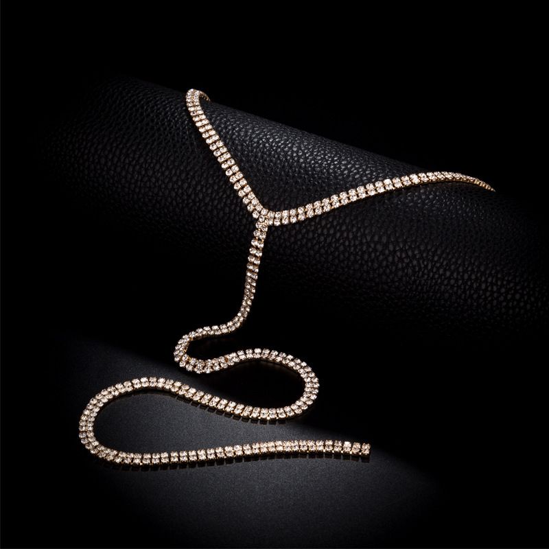 Großhandel Schmuck Luxuriös Glänzend Einfarbig Legierung Strasssteine Halskette