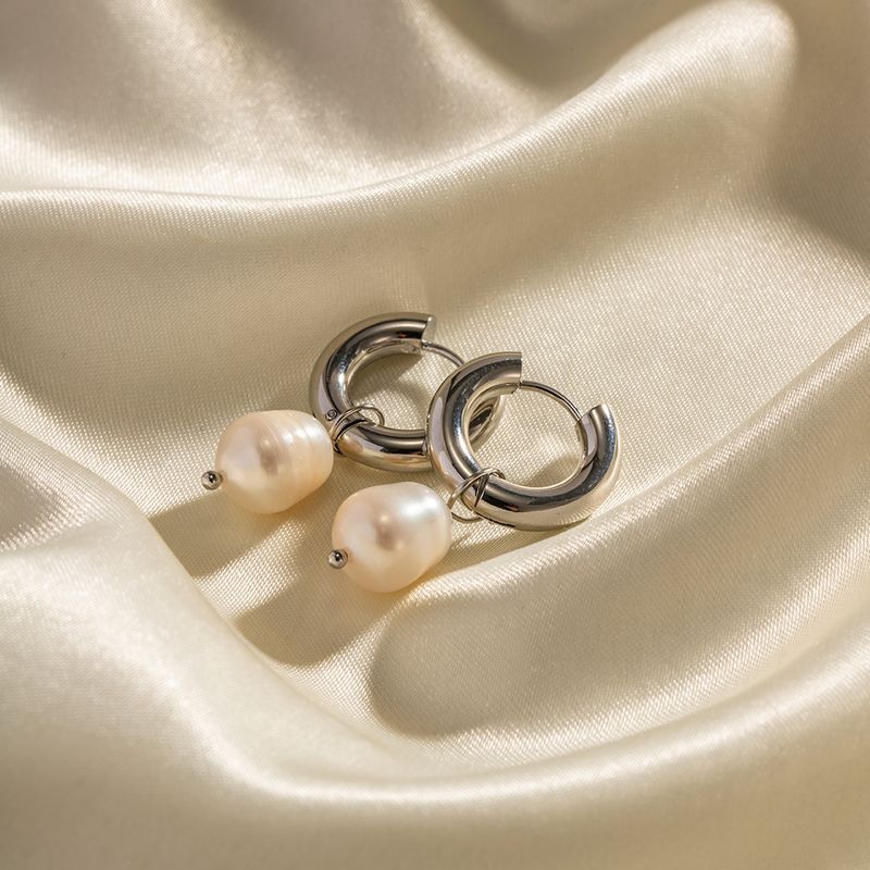 1 Paire Style Ins Rond Acier Inoxydable Placage Incruster Perle Or Blanc Plaqué Des Boucles D'oreilles