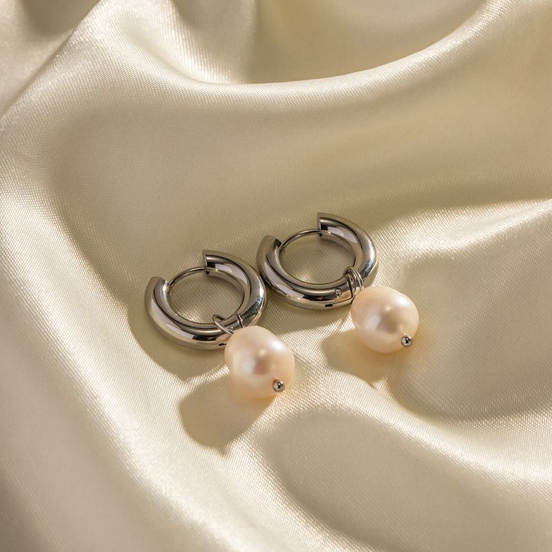 1 Pair Ins Style Elegant Geometric Plating Stainless Steel Freshwater Pearl 18k Gold Plated Drop Earrings