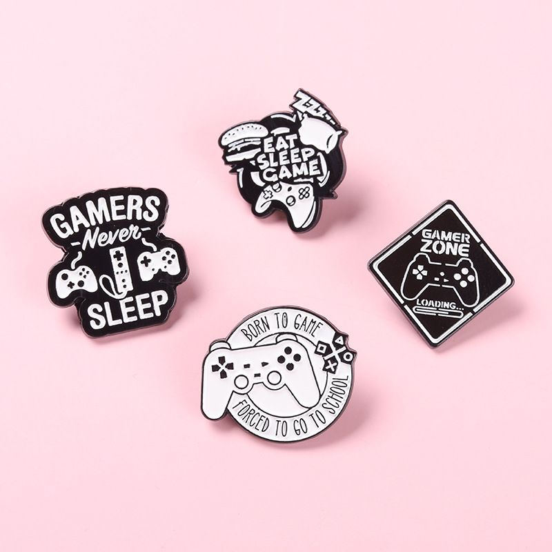 Cartoon Style Letter Game Console Alloy Plating Unisex Brooches