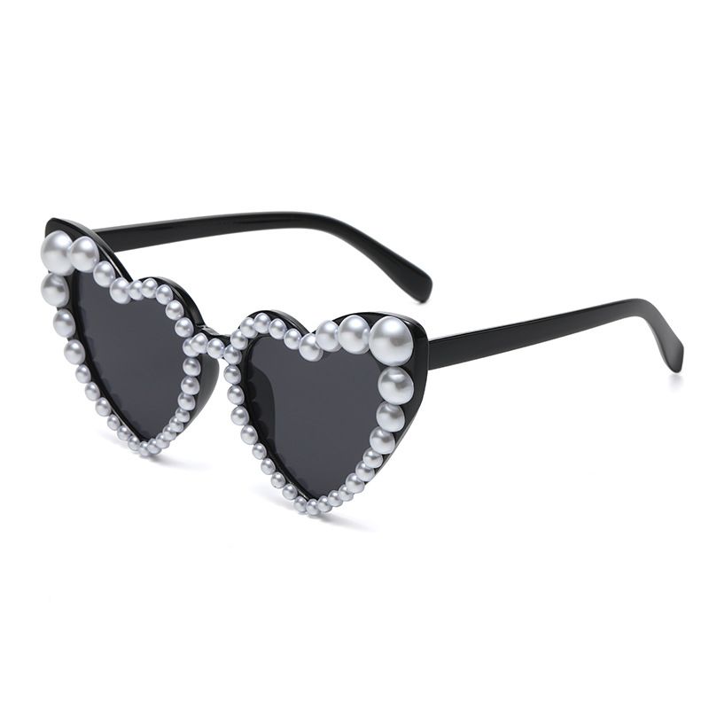 Simple Style Heart Shape Pc Polygon Inlaid Pearls Full Frame Women's Sunglasses