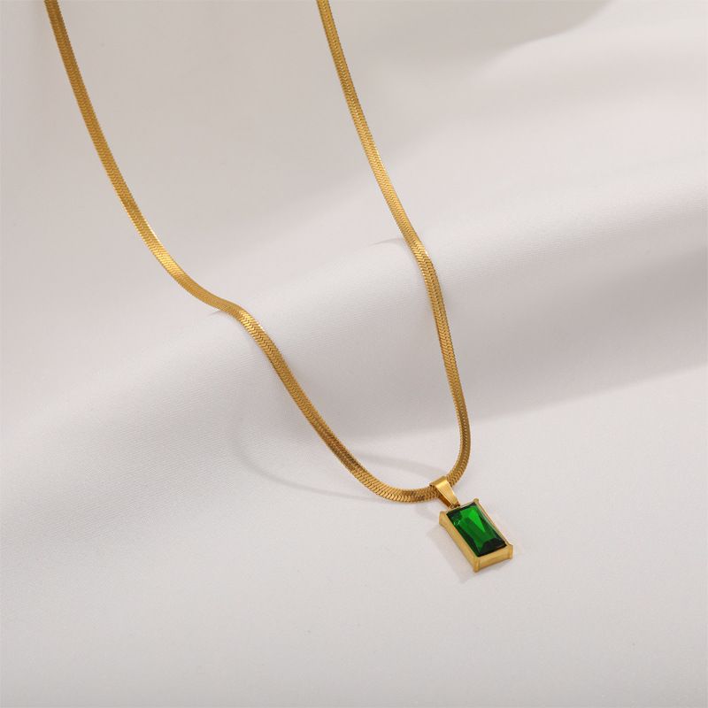 304 Stainless Steel 18K Gold Plated Elegant Simple Style Plating Inlay Rectangle Artificial Rhinestones Pendant Necklace