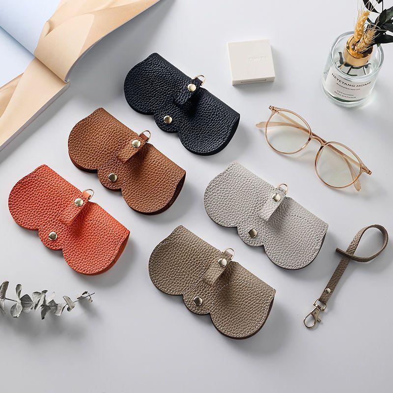 Pu Leather Ins Fashion Glasses Bag Portable Leather Glasses Case Sun Glasses Protective Case For Women Glasses Clip