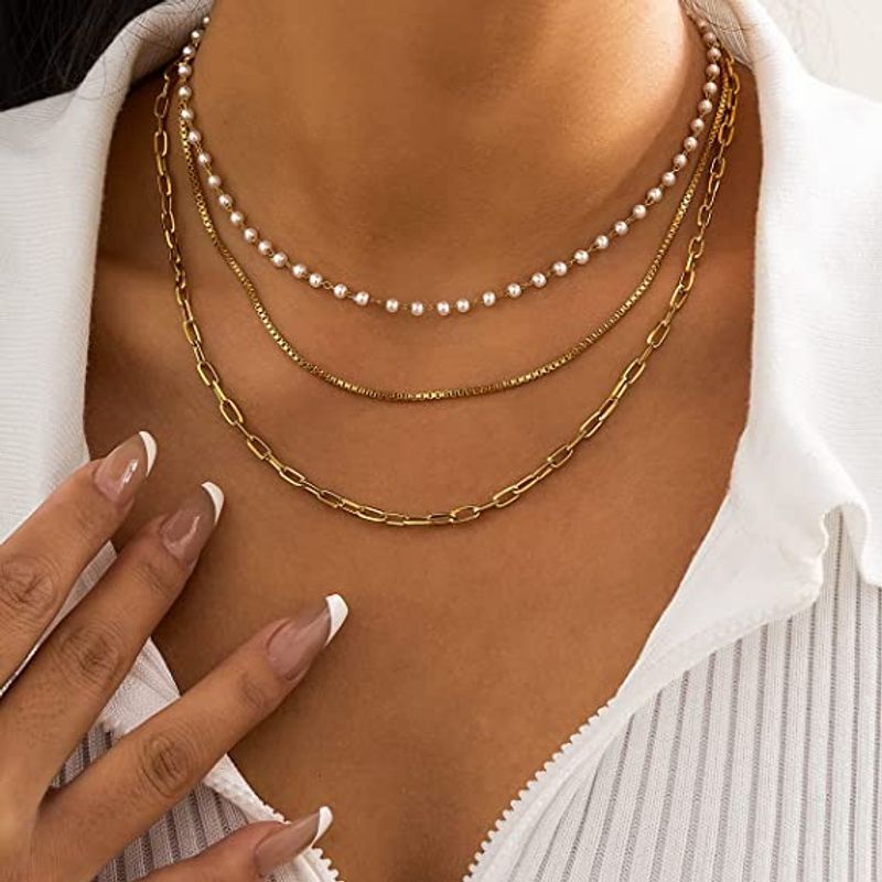 Mode 18k Gold Edelstahl Kleine Perle Kette Drei-schicht Halskette Frauen