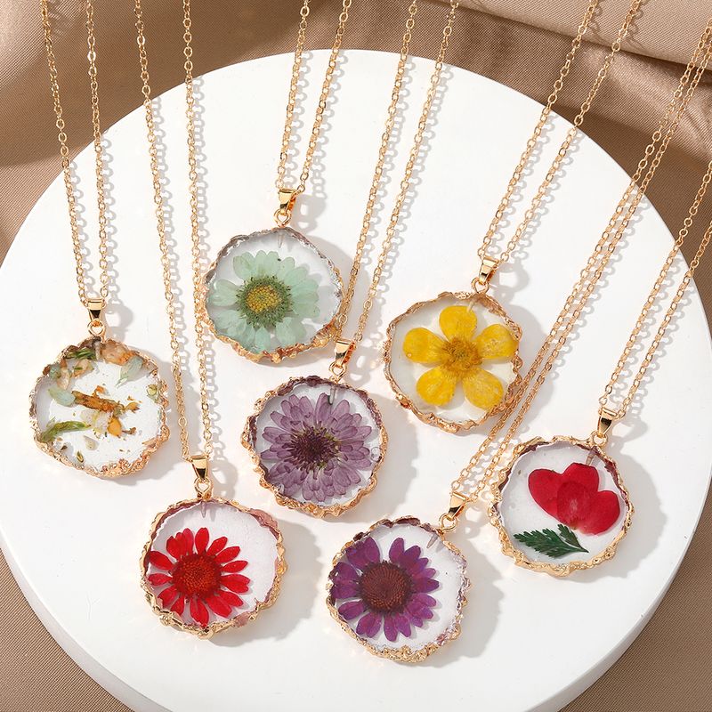Sweet Flower Plastic Resin Epoxy Women's Pendant Necklace