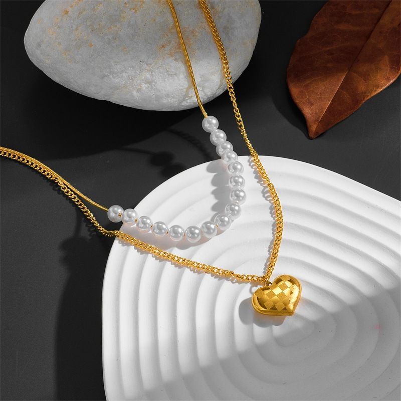 Imitation Pearl Titanium Steel 18K Gold Plated Elegant Sweet Heart Shape Layered Necklaces
