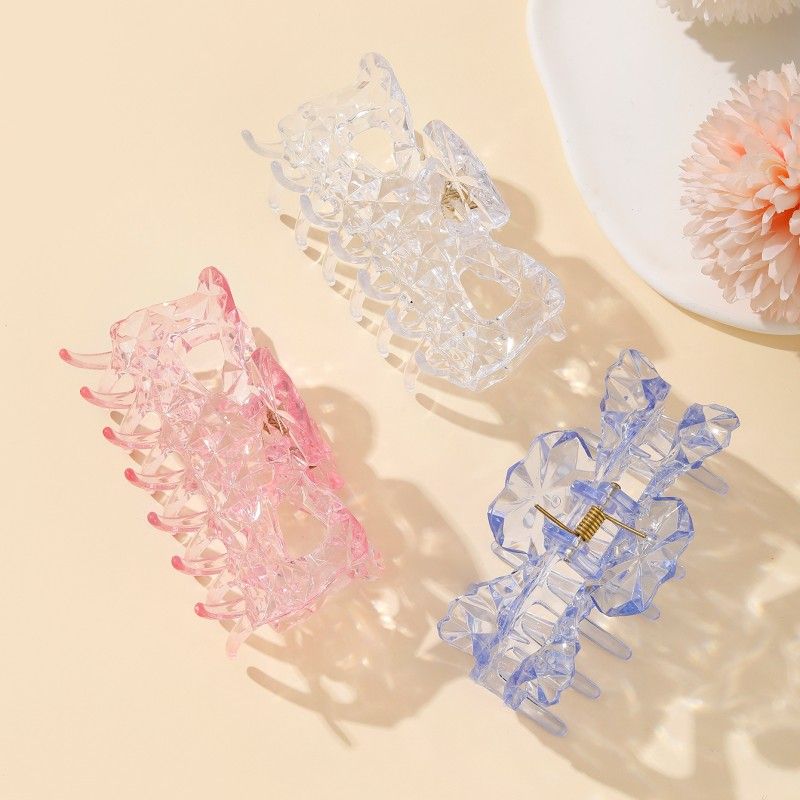 Cute Commute Solid Color Arylic Transparent Hair Clip