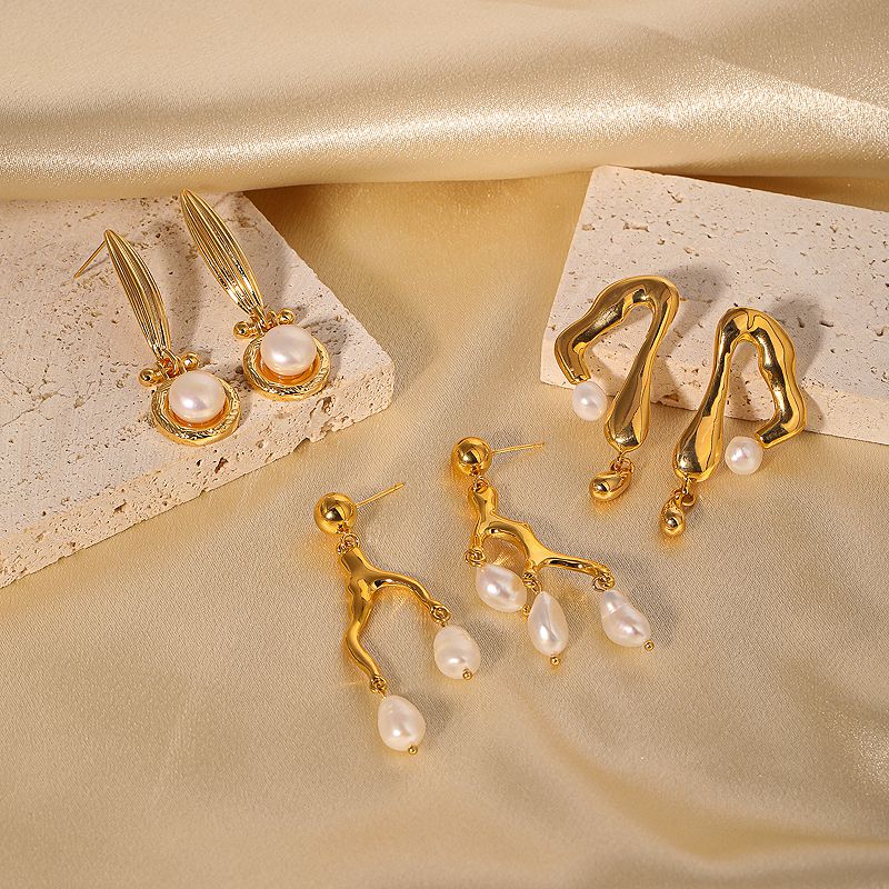 1 Par Glamour Retro Geométrico Enchapado Embutido Cobre Perlas De Agua Dulce Chapado En Oro De 18 Quilates. Pendientes De Gota