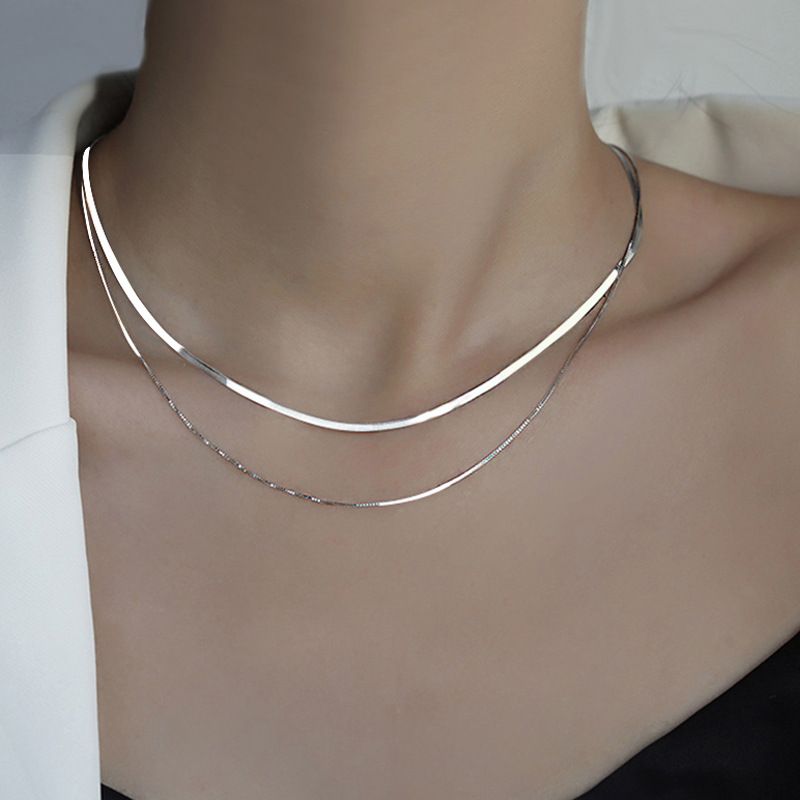 Einfacher Stil Pendeln Einfarbig Rostfreier Stahl Titan Stahl Überzug Halskette