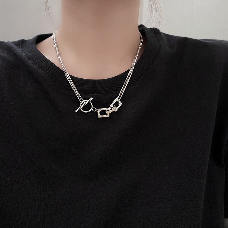 Estilo Clásico Geométrico Acero Titanio Pulido Collar