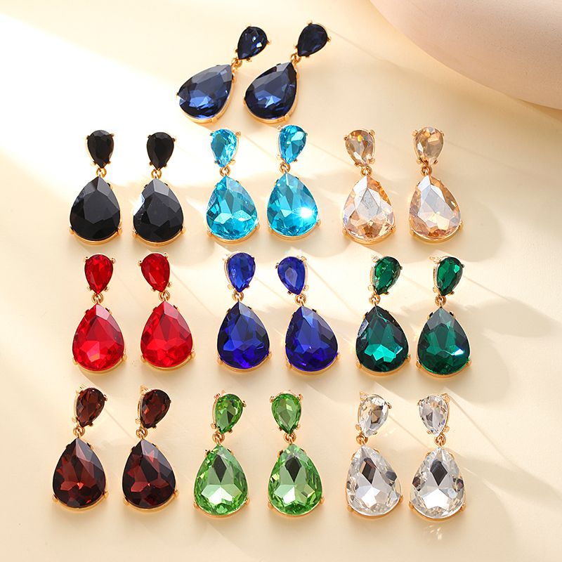 1 Pair Glam Luxurious Water Droplets Three-dimensional Glass Drop Earrings