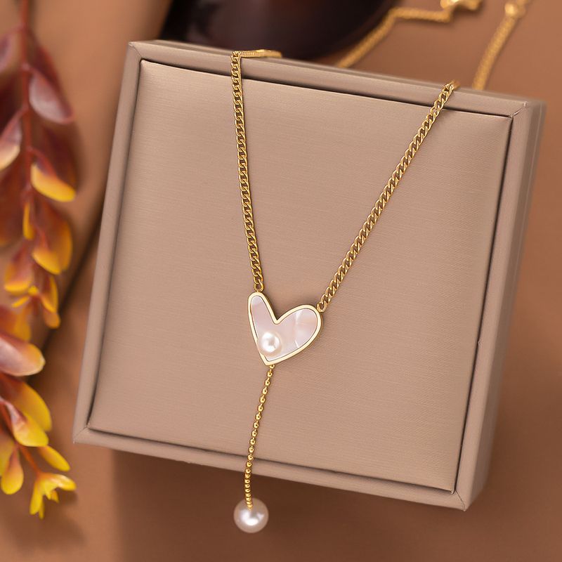 Simple Style Heart Shape Imitation Pearl Titanium Steel Plating Inlay Shell Pendant Necklace
