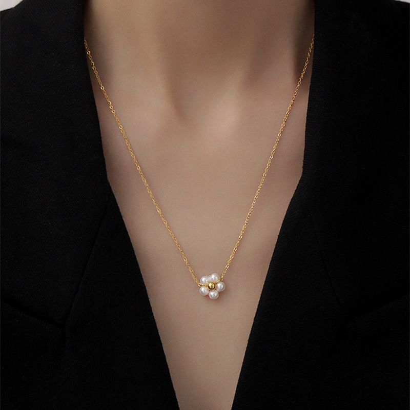 304 Stainless Steel 18K Gold Plated Elegant Sweet Pearl Plating Flower Necklace