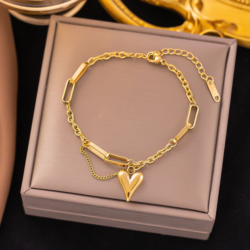 Wholesale Sweet Simple Style Heart Shape Titanium Steel Plating Chain 18k Gold Plated Bracelets Necklace