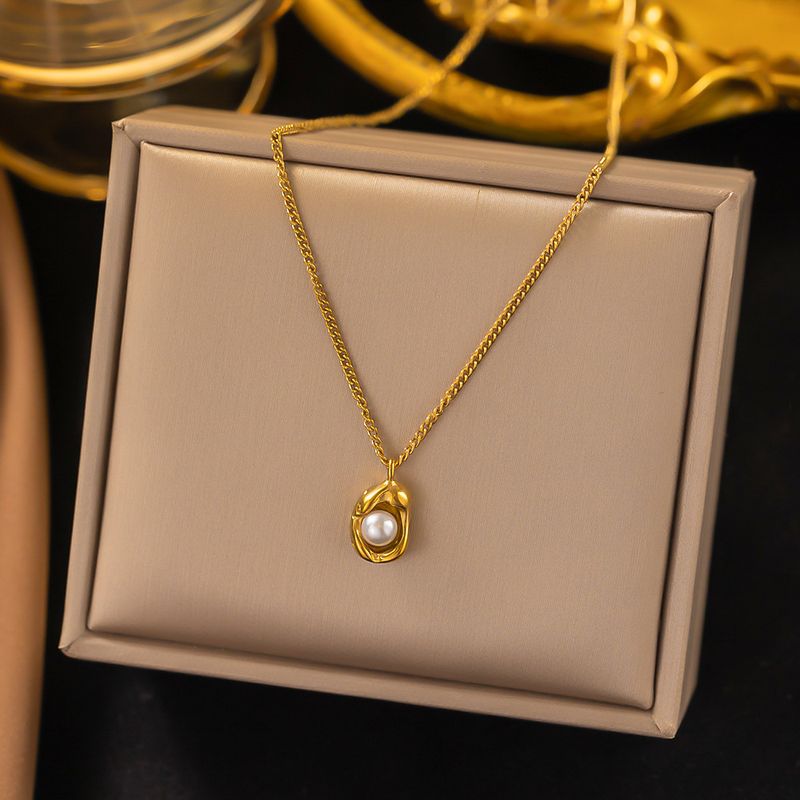 304 Stainless Steel 18K Gold Plated Classic Style Plating Inlay Geometric Plastic Pendant Necklace