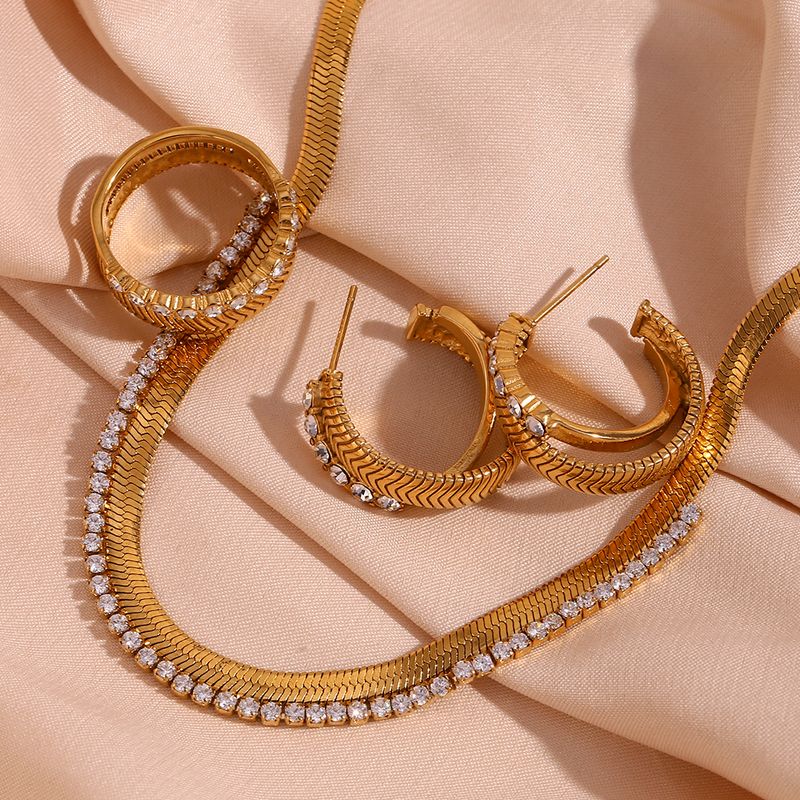 Vintage-stil Klassischer Stil Einfarbig Rostfreier Stahl Überzug Inlay Strasssteine 18 Karat Vergoldet Armbänder Ohrringe Halskette