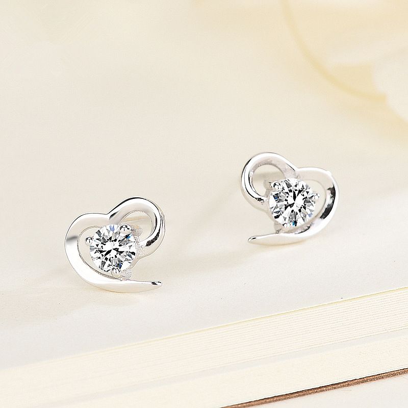 1 Pair Simple Style Heart Shape Inlay Sterling Silver Artificial Diamond Ear Studs