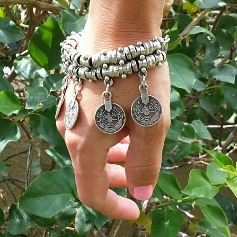 Ethnischer Stil Münzen Legierung Charme Überzug Frau Armbänder