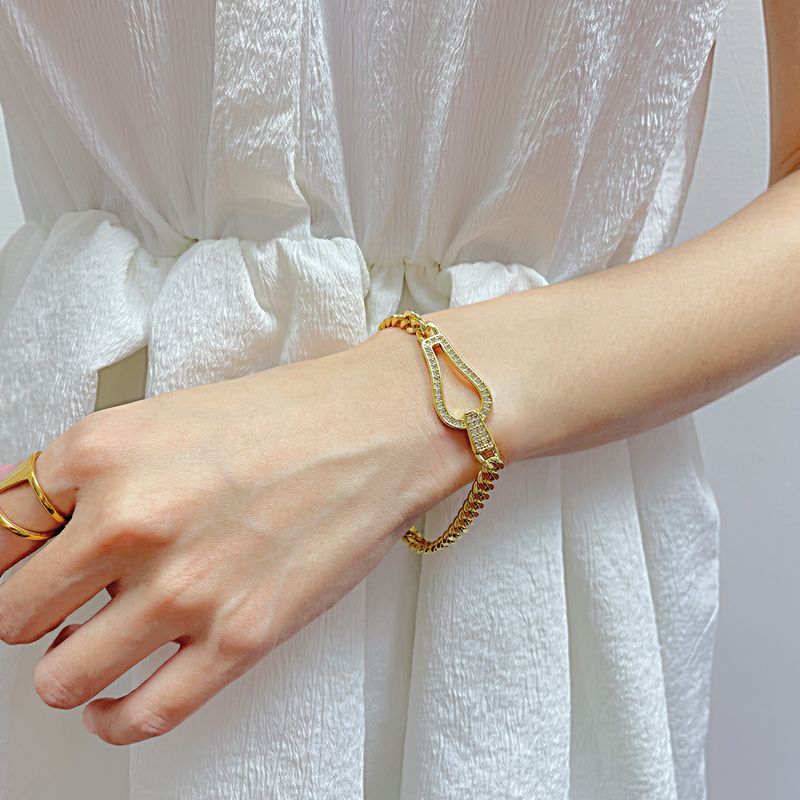 Simple Style Classic Style Irregular Copper Irregular Inlay Zircon Bracelets