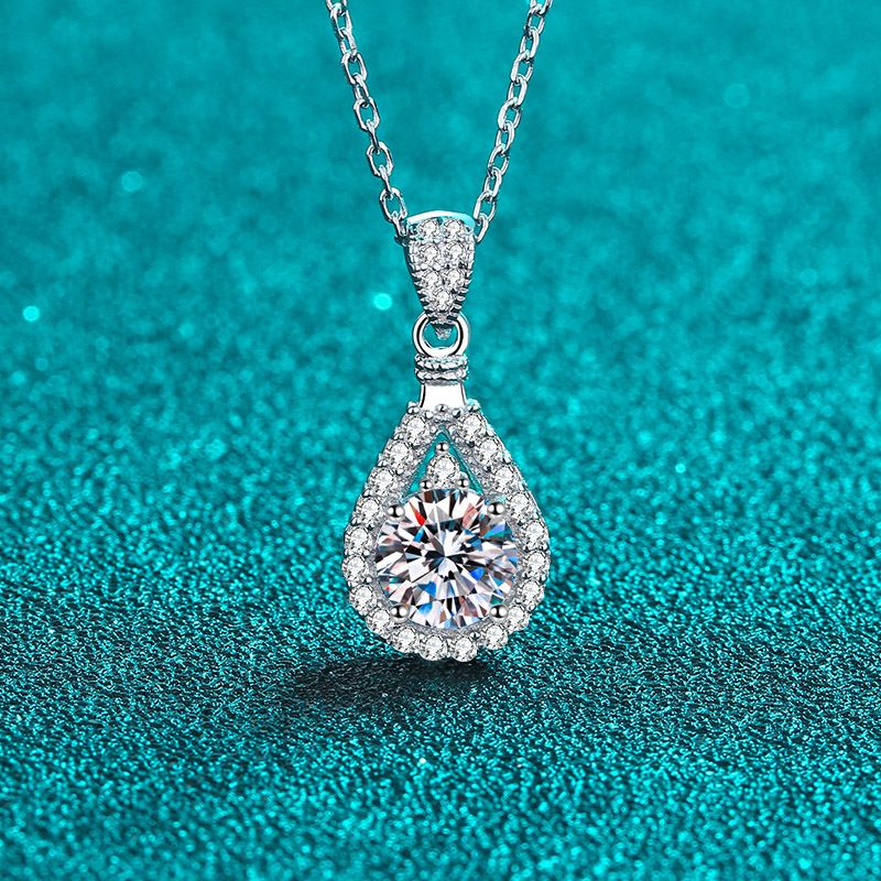 Elegant Water Droplets Sterling Silver Moissanite Zircon Pendant Necklace In Bulk