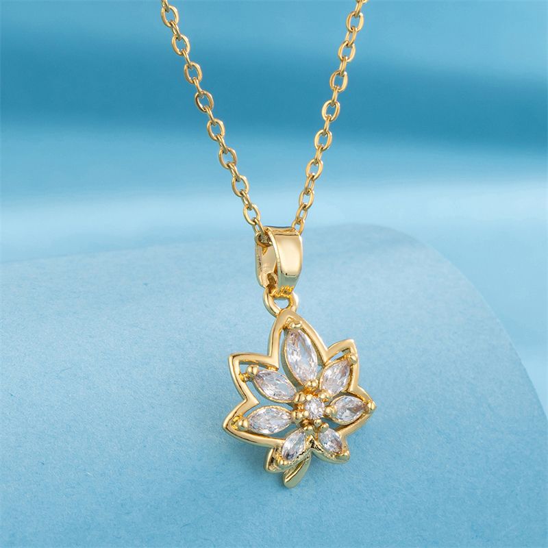 Stainless Steel 18K Gold Plated Simple Style Commute Plating Inlay Maple Leaf Zircon Pendant Necklace