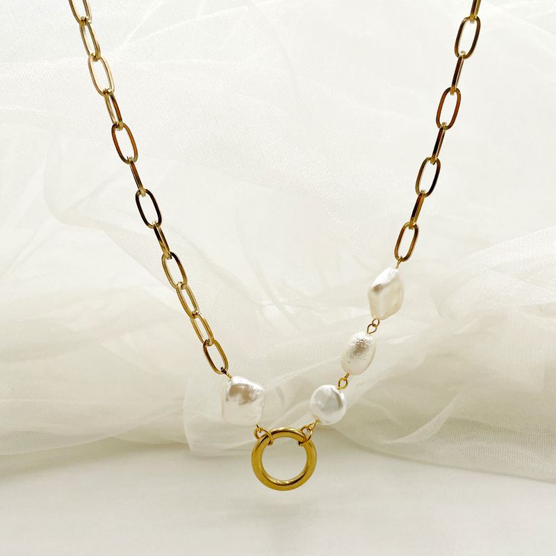 304 Stainless Steel 14K Gold Plated Simple Style Artistic Plating Circle Square Pearl Shell Necklace