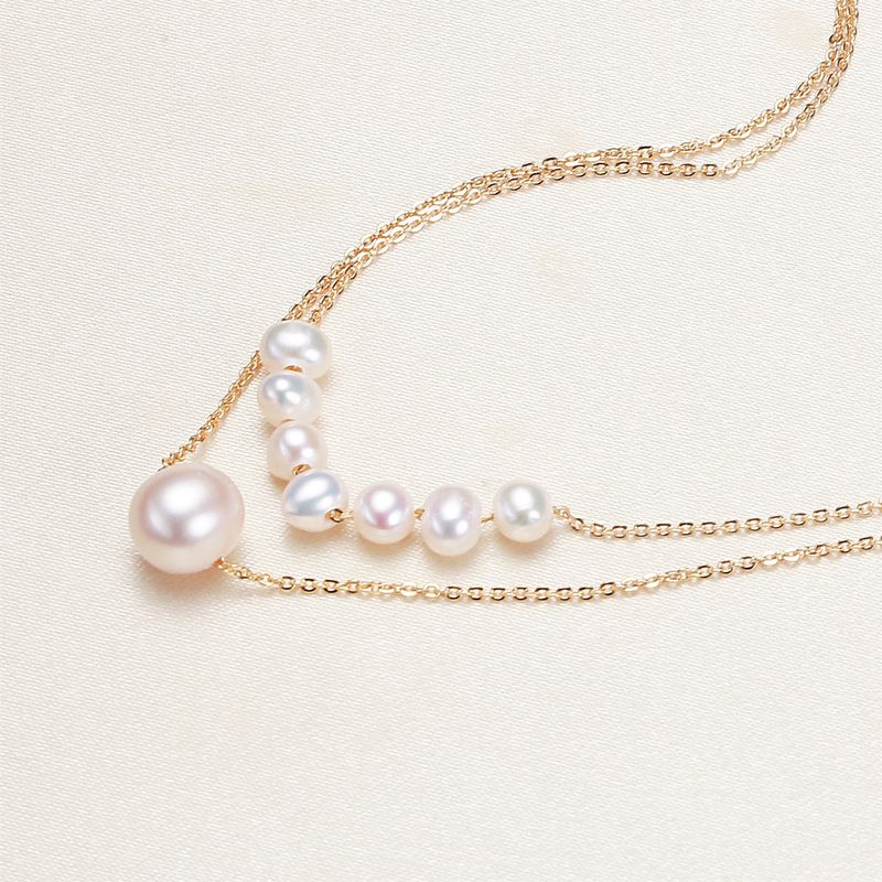 1 Stück Dame Einfarbig Perlen Legierung Süßwasserperle Geschichtete Halskette