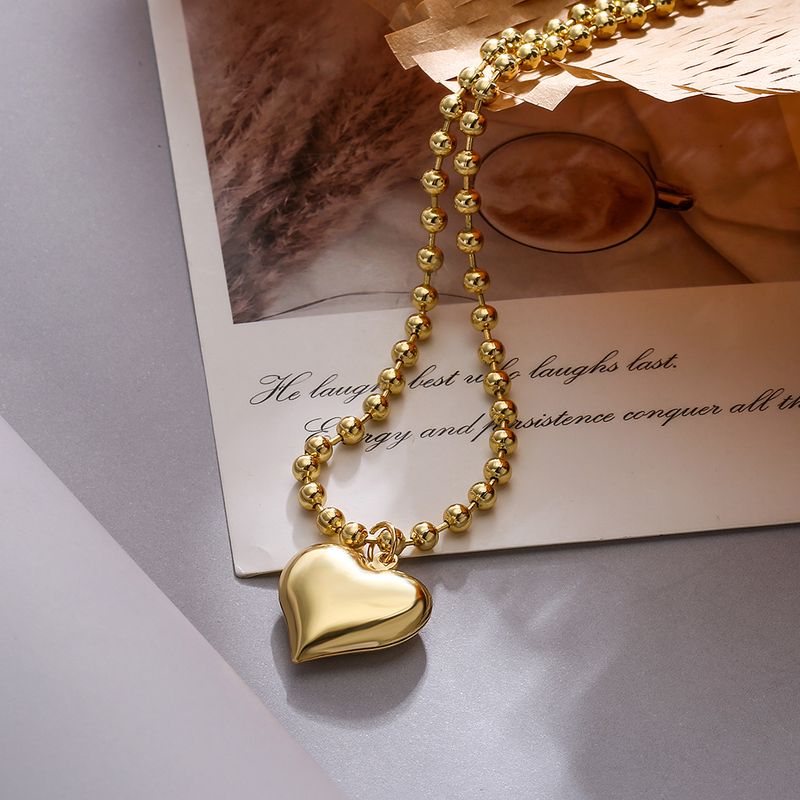 Style Simple Commuer Forme De Cœur Le Cuivre Placage Plaqué Or 18k Pendentif