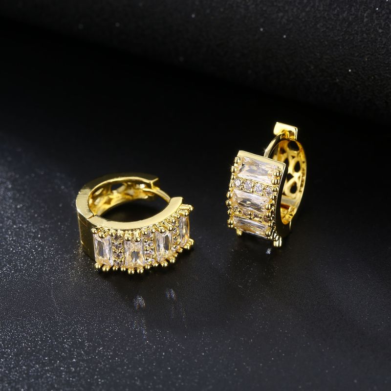 1 Paire Élégant Glamour Rectangle Placage Incruster Le Cuivre Zircon Plaqué Or Plaqué Argent Des Boucles D'Oreilles