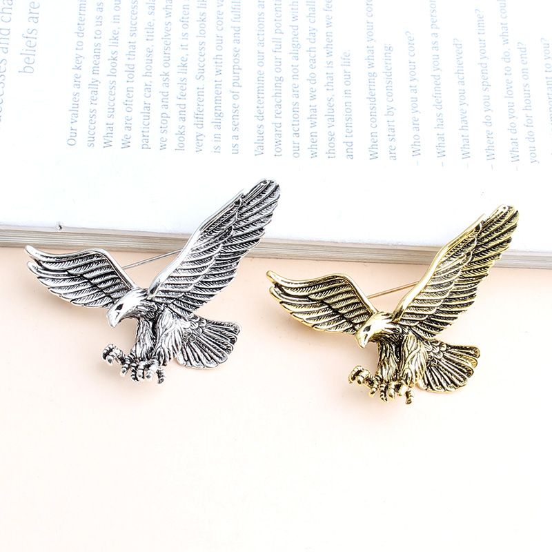 Exaggerated Funny Animal Alloy Unisex Brooches