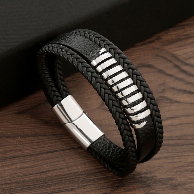 Classical Classic Style Solid Color Stainless Steel Handmade Men'S Bangle