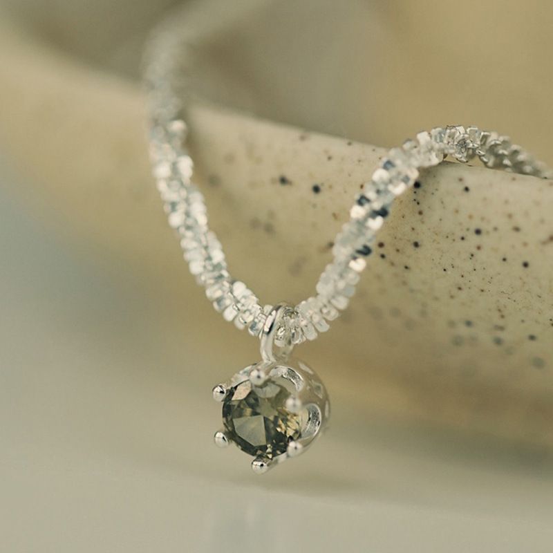 Modern Style Korean Style Crown Sterling Silver Zircon Pendant Necklace In Bulk