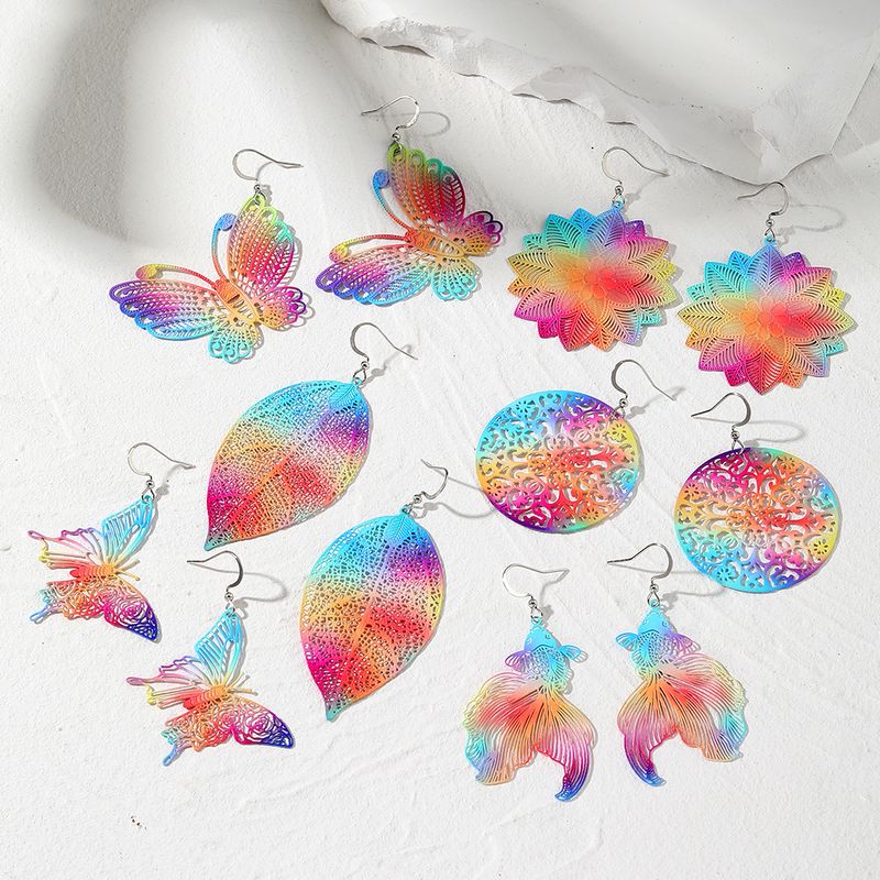 1 Pair Simple Style Leaves Hollow Out Alloy Iron Drop Earrings