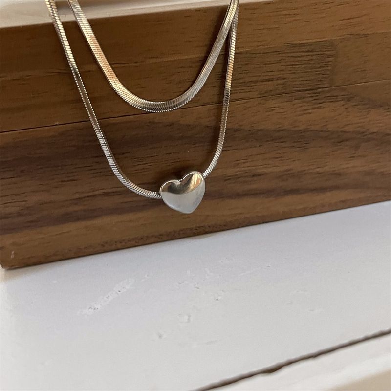 Einfacher Stil Herzform Titan Stahl Geschichtete Halskette