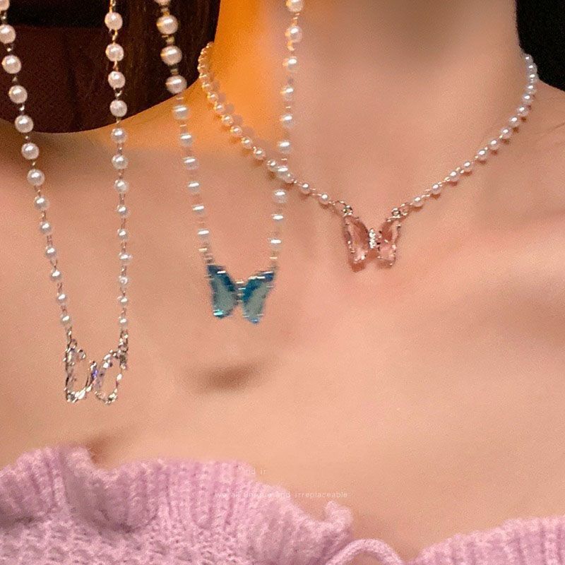 Señora Mariposa Cristal Artificial Materiales Mixtos Venta Al Por Mayor Collar Colgante