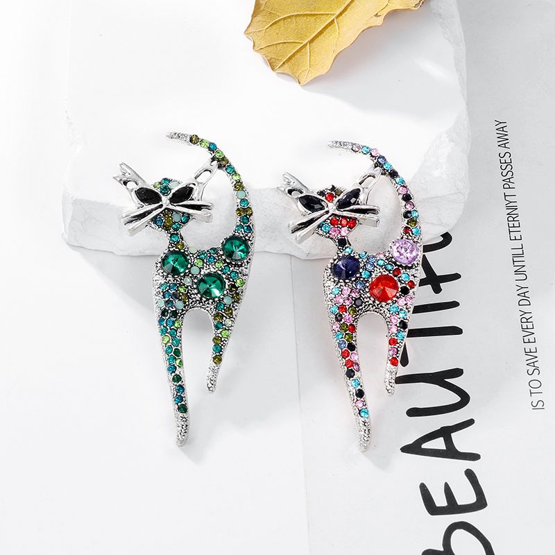 Classic Style Cat Alloy Inlay Rhinestones Women's Brooches