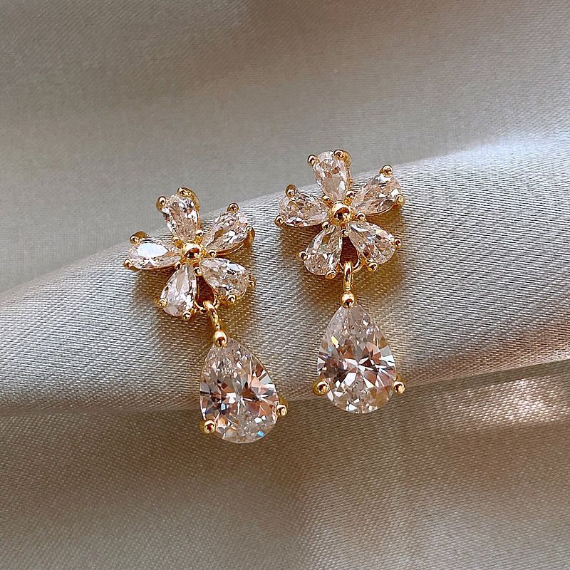 Wholesale Jewelry Elegant Sweet Flower Alloy Zircon Inlay Drop Earrings