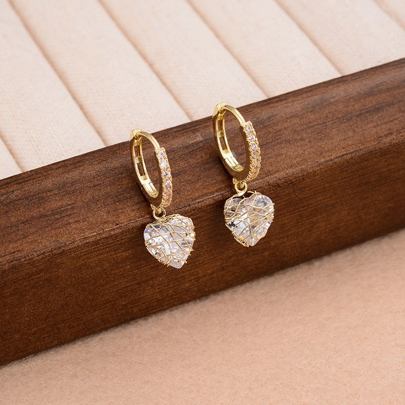 1 Paar Elegant Herzform Überzug Inlay Kupfer Zirkon 14 Karat Vergoldet Ohrringe