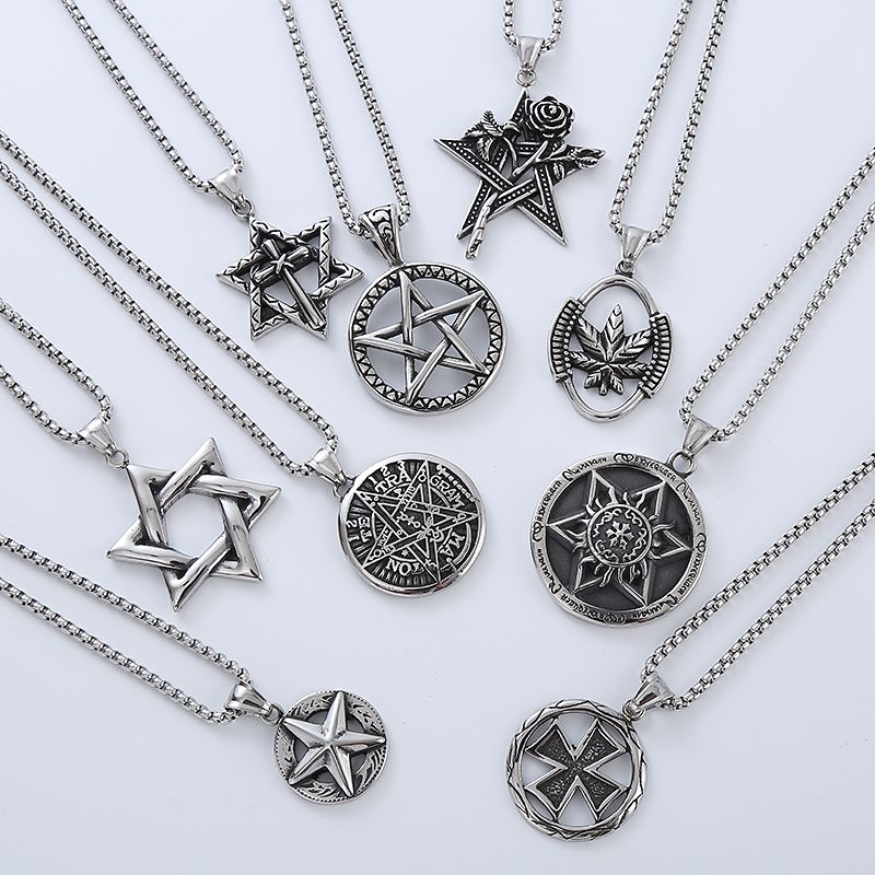 Punk Style Cool Star Acier Inoxydable Hommes Collier Pendentif