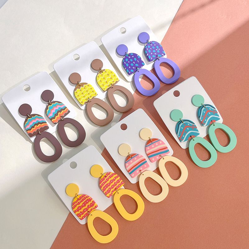 1 Pair Sweet U Shape Colorful Polka Dots Hollow Out Arylic Soft Clay Drop Earrings