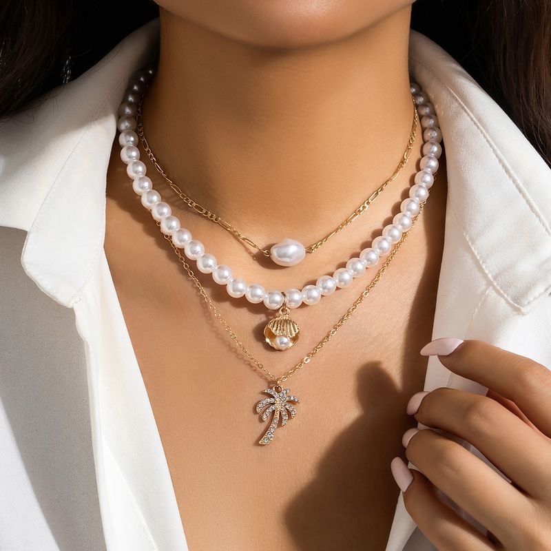 Simple Style Coconut Tree Shell Imitation Pearl Alloy Inlay Rhinestones Women's Necklace