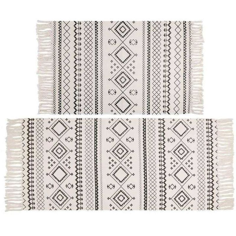 Retro Stripe Tassel Rhombus Polyester Carpet