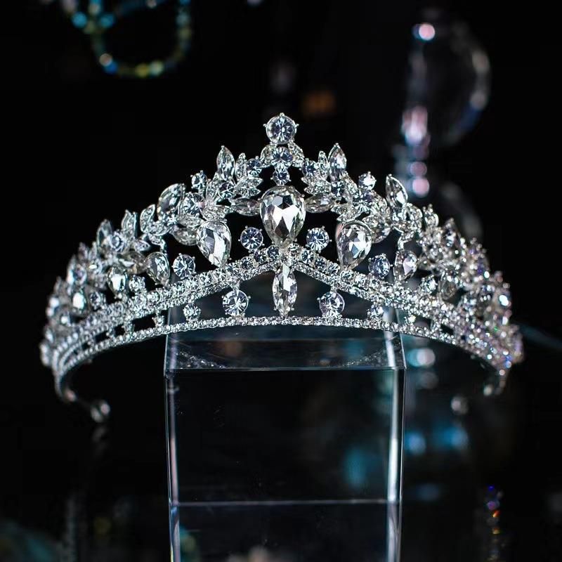 Simple Style Crown Alloy Inlay Rhinestones Crown
