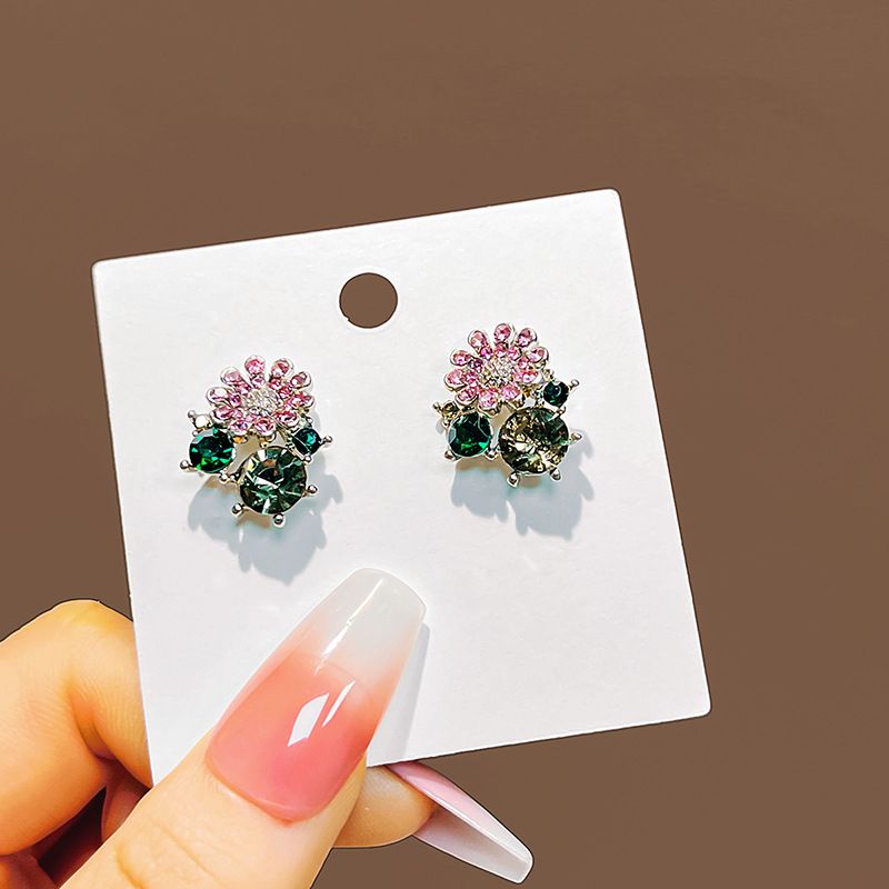 1 Pair Sweet Flower Inlay Alloy Rhinestones Ear Studs