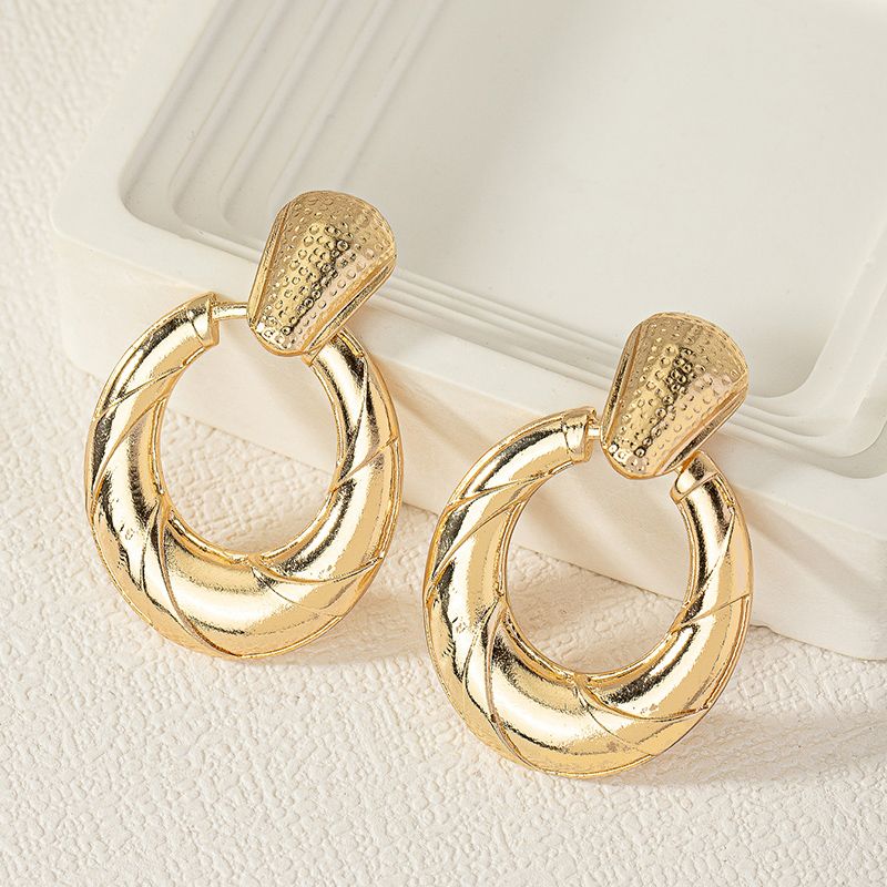 1 Pair Retro Commute Round Plating Alloy Drop Earrings