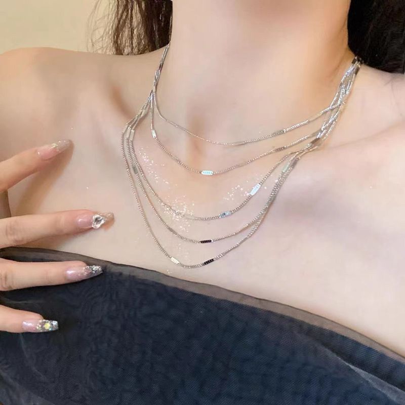 Streetwear Solid Color Alloy Plating Women's Layered Necklaces
