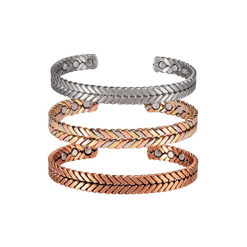 Style Simple Couleur Unie Matériau Magnétique Le Cuivre Magnétique Femmes Bracelet